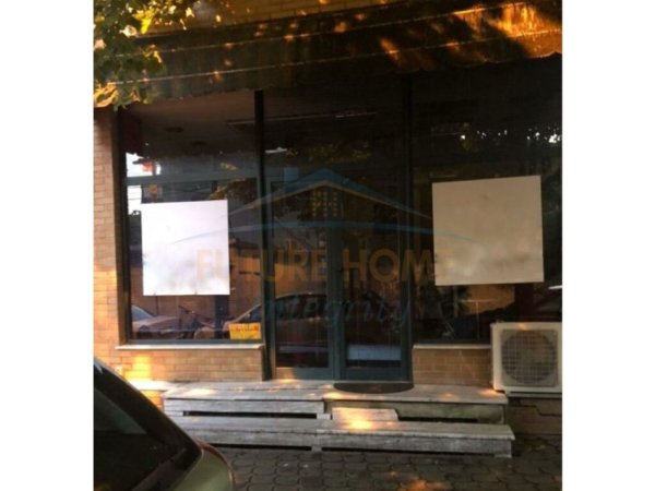 Tirane, shitet ambjent biznesi Kati 0, 35 m² 165.000 € (Brryli)