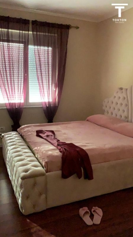 Tirane, shitet apartament 4+1 Kati 3, 110 m² 248.000 € (Rruga e Elbasanit) TT 1183