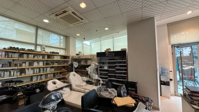 Tirane, shitet ambjent biznesi Kati 0, 205 m² 592.760 € (Rruga Siri Kodra) TT 1185