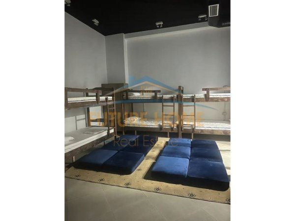 Tirane, shitet ambjent biznesi Kati 0, 54 m² 85.000 € (UNAZA E RE)
