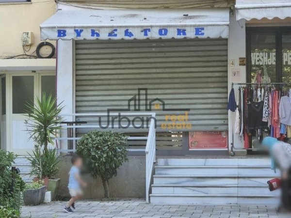 Tirane, shes dyqan Kati 0, 36 m² 70.000 € (Don Bosko)