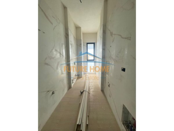 Tirane, shitet apartament 3+1 Kati 3, 150 m² 298.000 € (Vasil Shanto)