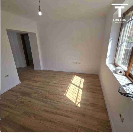 Tirane, shitet apartament 2+1 Kati 1, 81 m² 138.000 € (Ali Demi) TT 1068