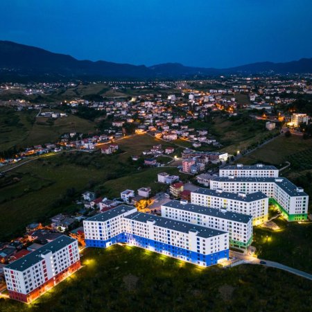 Tirane, shes apartament 1+1+Ballkon Kati 1, 64 m² 77.000 € (Pasho Hysa)