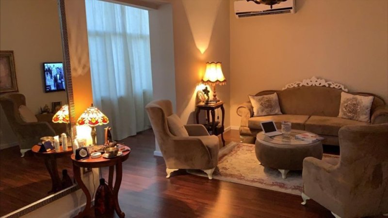 Tirane, shitet apartament 4+1+Ballkon Kati 3, 110 m² 248.000 € (Rr. Elbasanit)