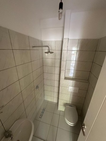 Tirane, shitet apartament 2+1 Kati 1, 90 m² 99.000 € (Fresk)