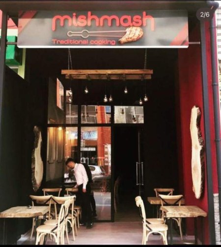 Tirane, shes lokal Kati 0, 110 m² 2.200 Euro