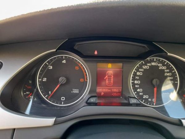 Durres, shitet makine Audi A4 Viti 2008, 7.800 Euro