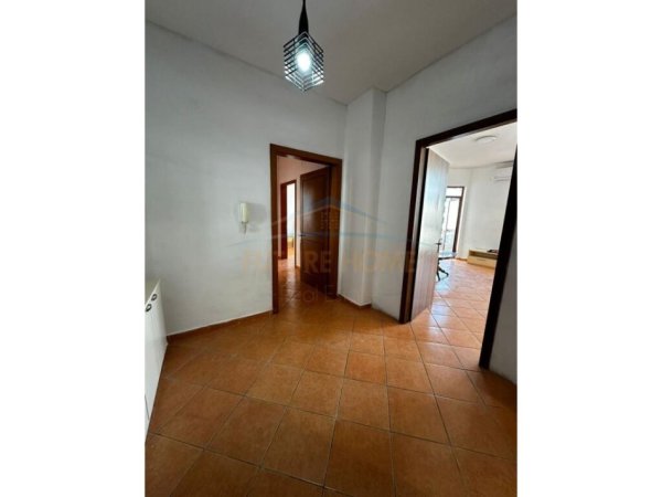 jepet me qera apartament 2+1, 112 m² 500 € (DELIJORGJI)