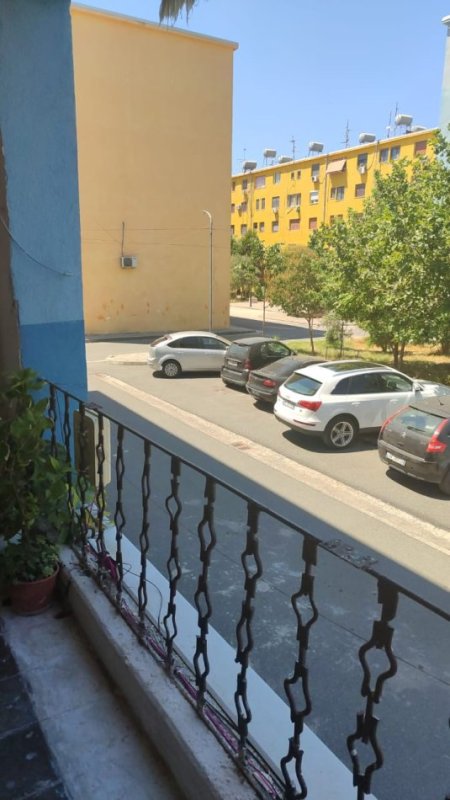 Durres, shitet apartament 1+1+Aneks Kati 2, 56 m² 60.000 € (Rruga &quot;Jeta e Re&quot;, lagja 18, prane parkut te ri &quot;VALA&quot; tek Stadiumi)