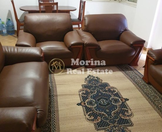 Shqiperi, jepet me qera apartament 3+1 Kati 2, 130 m² 350 € (Fresku)