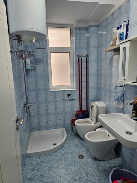 Tirane, shitet apartament 2+1 Kati 3, 68 m² 130.000 € (VASIL SHANTO)