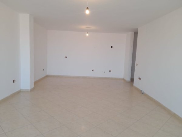Tirane, shes apartament 2+1+Aneks+Ballkon Kati 6, 120 m² 156.000 € (Don Bosko)