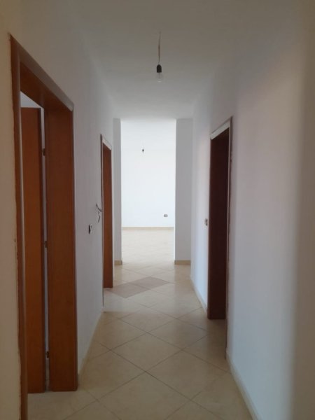 Tirane, shes apartament 2+1+Aneks+Ballkon Kati 6, 120 m² 156.000 € (Don Bosko)