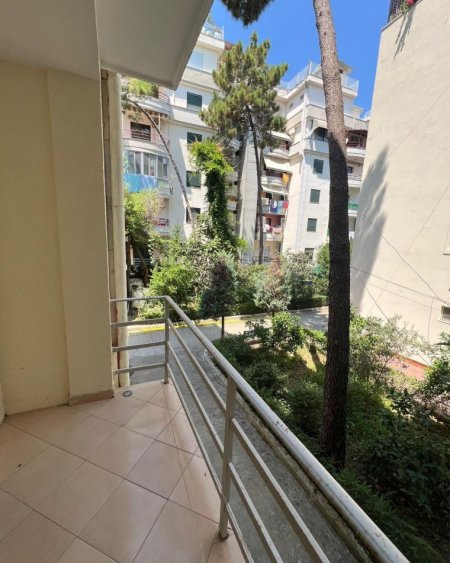Durres, shes apartament 1+1+Ballkon Kati 2, 63 m² 80.000 € (Golem 100 nga deti)