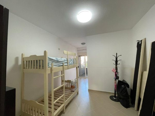 Tirane, shes apartament 1+1+Aneks+Ballkon Kati 2, 71 m² 92.000 € (Astir)