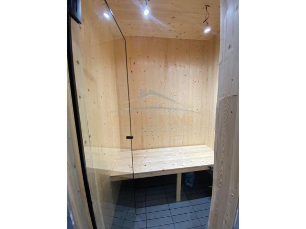 Tirane, jepet me qera apartament 2+1 , 1.700 € (RRUGA KAVAJES)