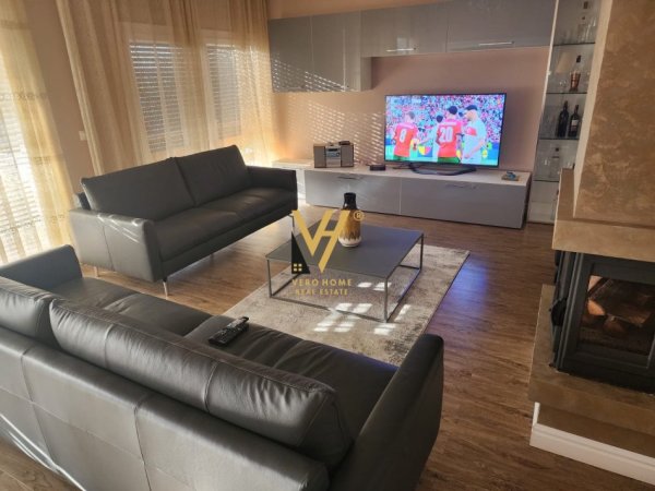 Tirane, jepet me qera Vile 3+1+Ballkon Kati 0, 550 m² 2.000 € (TEG)