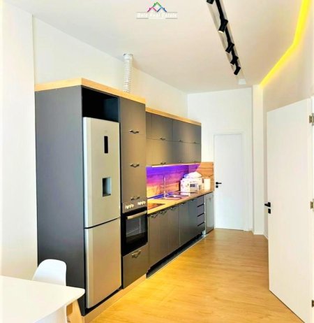 Tirane, jepet me qera apartament 1+1 Kati 2, 70 m² 500 € (Apartament Me Qera 1+1 Tek Liqeni I Thate (ID B210746) Tirane.)
