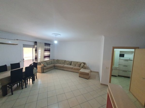 Tirane, shitet apartament 2+1+Ballkon Kati 6, 108 m² 120.000 € (Yzberisht)