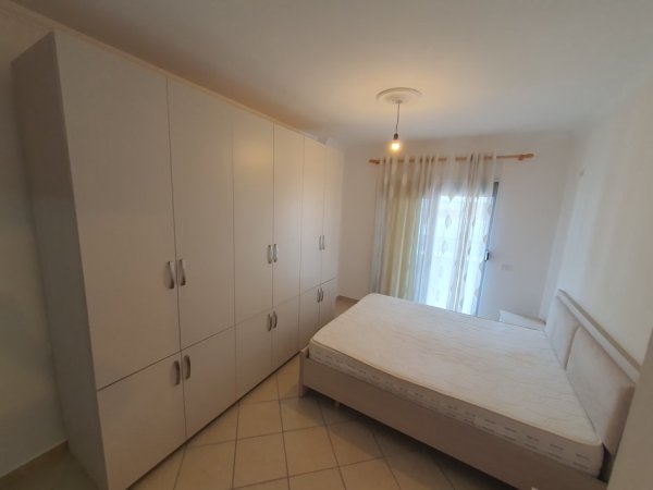 Tirane, shitet apartament 2+1+Ballkon Kati 6, 108 m² 120.000 € (Yzberisht)