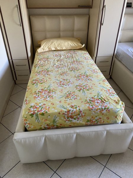 Shkoder, shes KREVAT TEK 200 €