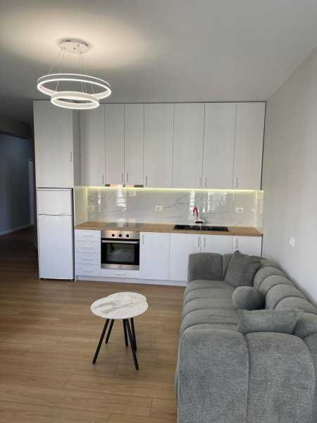 Tirane, shitet apartament 2+1 Kati 3, 89 m² 128.000 € (Yzberisht)