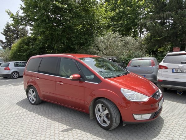 OKAZZIION I SHPEJTE Ford Galaxy 2.0 tdi automat viti 2010 4800€i disk