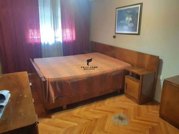 Tirane, jepet me qera apartament 2+1+Aneks Kati 4, 75 m² 450 € (BULEVARDI I RI)