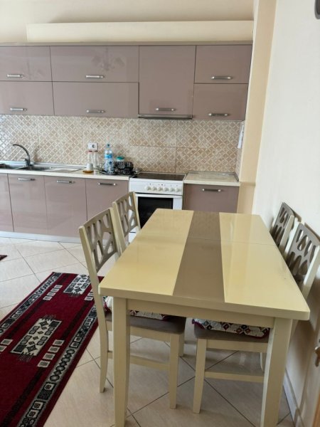 Tirane, shitet apartament 1+1+Ballkon Kati 2, 71 m² 89.000 € (FRESKU)