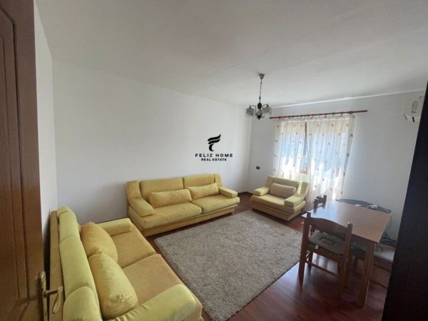 Tirane, shitet apartament 1+1+Ballkon Kati 3, 65 m² 83.000 € (LAPRAKE)