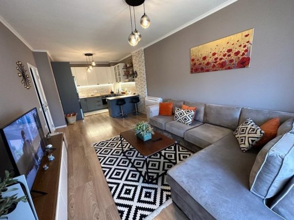Tirane, shitet apartament 2+1+Ballkon Kati 2, 109 m² 165.000 € (RRUGA DRITAN HOXHA E88 CONSTRUCTION)
