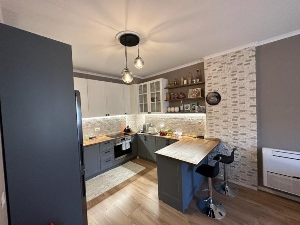 Tirane, shitet apartament 2+1+Ballkon Kati 2, 109 m² 165.000 € (RRUGA DRITAN HOXHA E88 CONSTRUCTION)