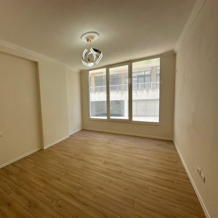 Tirane, shitet apartament 3+1 , 129 m² 205.000 € (Kopshti Botanik)