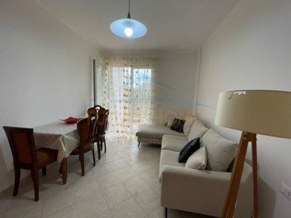 Tirane, shitet apartament 1+1 Kati 1, 55 m² 68.000 € (Rruga Muhamed Deliu)