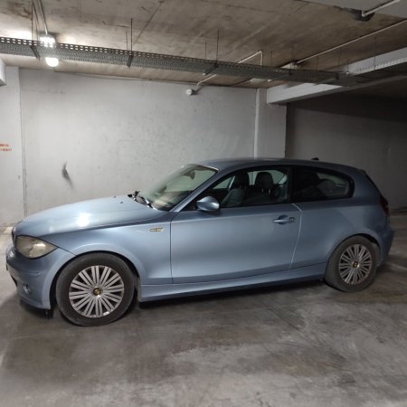 Tirane, shes  Bmw seria1 Nafte, kambio automat , 197.000 km , 4.300 € i diskutueshem