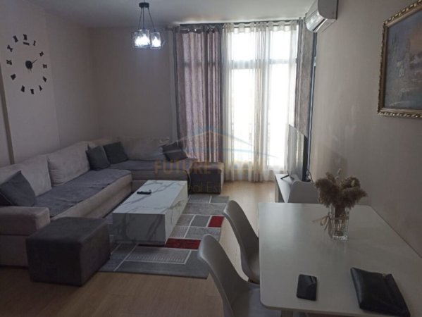 Tirane, shitet apartament 1+1 Kati 1, 66 m² 110.000 € (Unaza e Re)