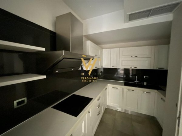 Tirane, jepet me qera Vile 3 Katshe Kati 0, 540 m² 3.800 € (KOMUNA E PARISIT)