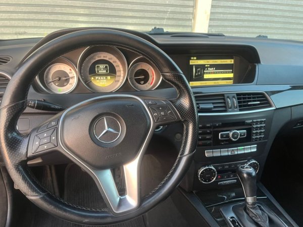 Kurbin, shitet me portobagazh Mercedes-Benz C250 4matic Nafte, e zeze automatik Kondicioner 7500€