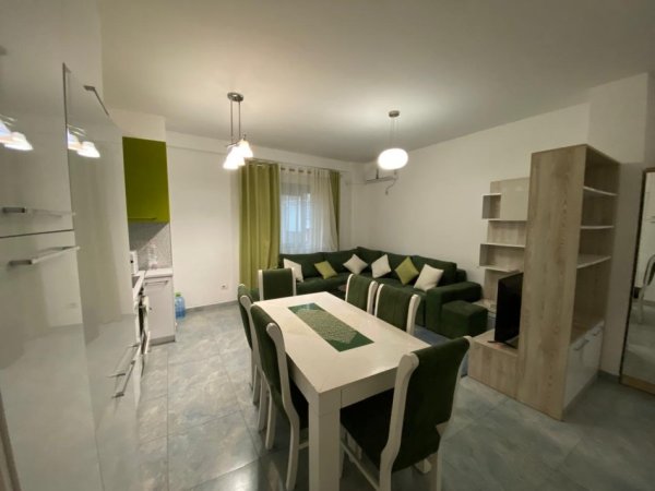 Tirane, shitet apartament 1+1+Ballkon Kati 3, 65 m² 127.000 € (Liqeni i Thate)