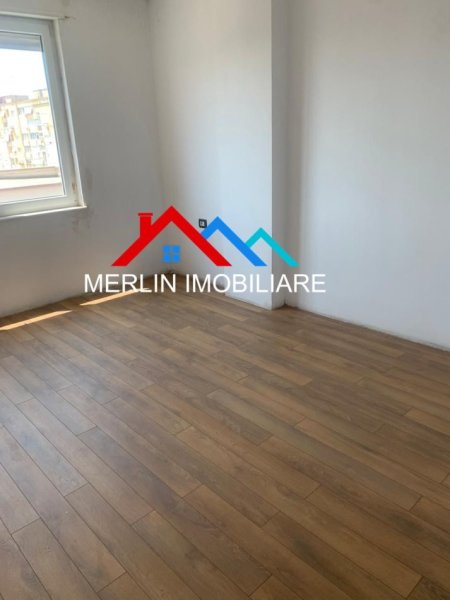 Tirane, shitet apartament 3+1 Kati 7, 195 m² 300.000 € (Xhanfize Keko)