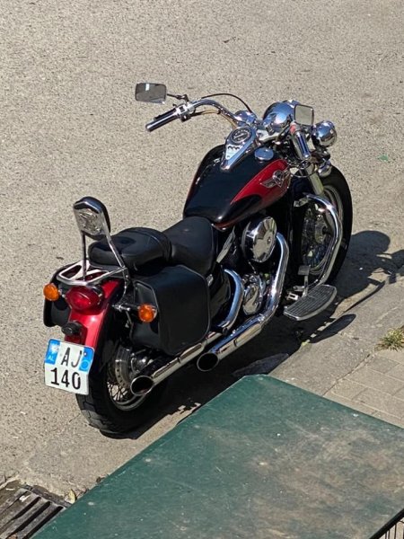 Durres, shes Chopper/Cruiser Kawasaki Vulcan800cc , e zeze 35.000 km 4.000 €
