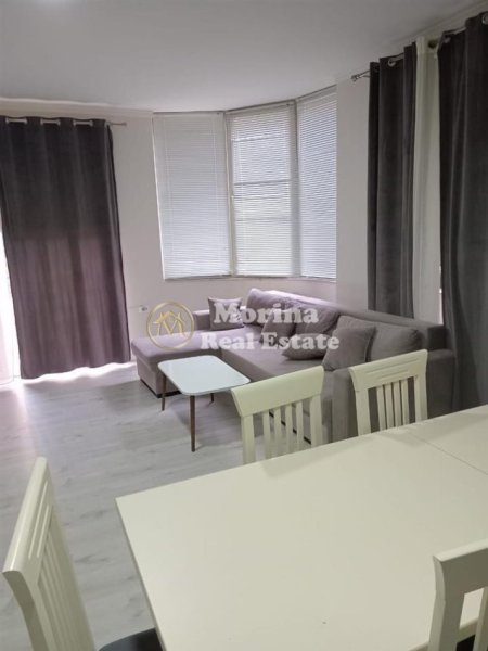 Tirane, jepet me qera apartament 1+1 Kati 2, 72 m² 500 € (Rruga Peti)
