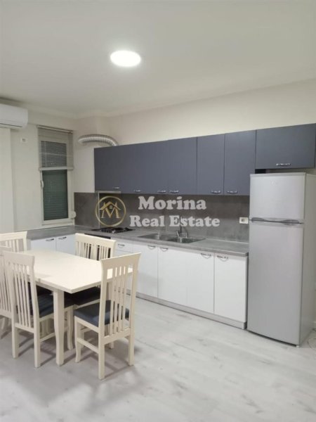 Tirane, jepet me qera apartament 1+1 Kati 2, 72 m² 500 € (Rruga Peti)
