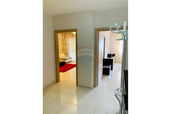 Tirane, shitet apartament 1+1 Kati 6, 83 m² 160.000 € (Skender Luarasi - Komuna e Parisit)