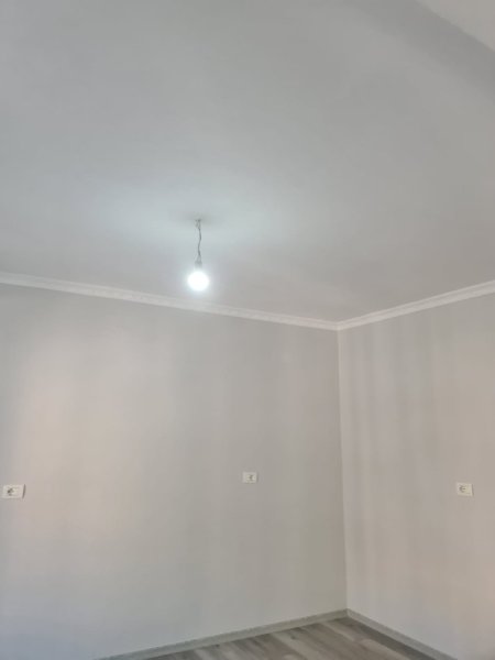 Tirane, shitet apartament 1+1 Kati 3, 53 m² 125.000 € (21 Dhjetori)