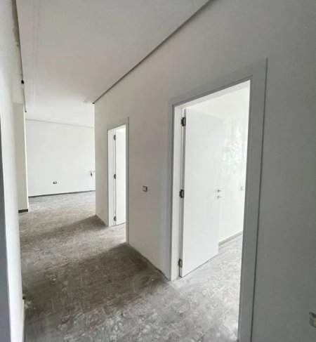 Tirane, shitet apartament , 96 m² 170.000 € 