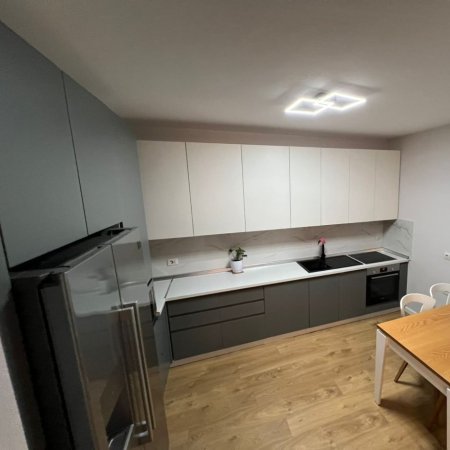 Tirane, shitet apartament 3+1 , 153 m² 229.000 € (Fusha e Aviacionit)