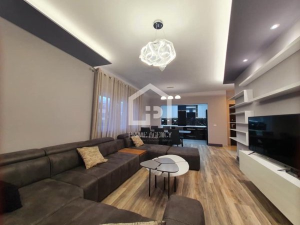 SHITET : Super apartament 3+1 + 1 Post parkimi / Rezidenca Touch of Sun