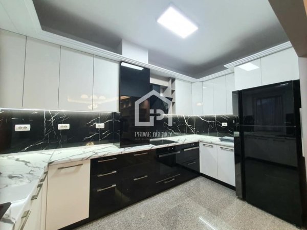 SHITET : Super apartament 3+1 + 1 Post parkimi / Rezidenca Touch of Sun